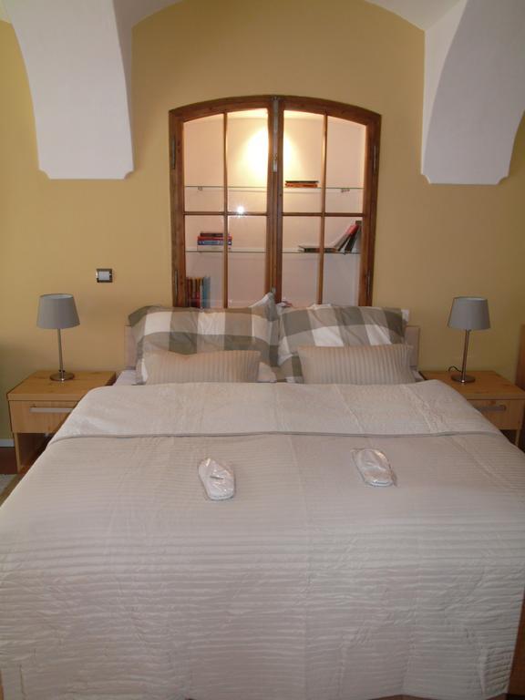 Apartments And Suites Kremnica Kamer foto