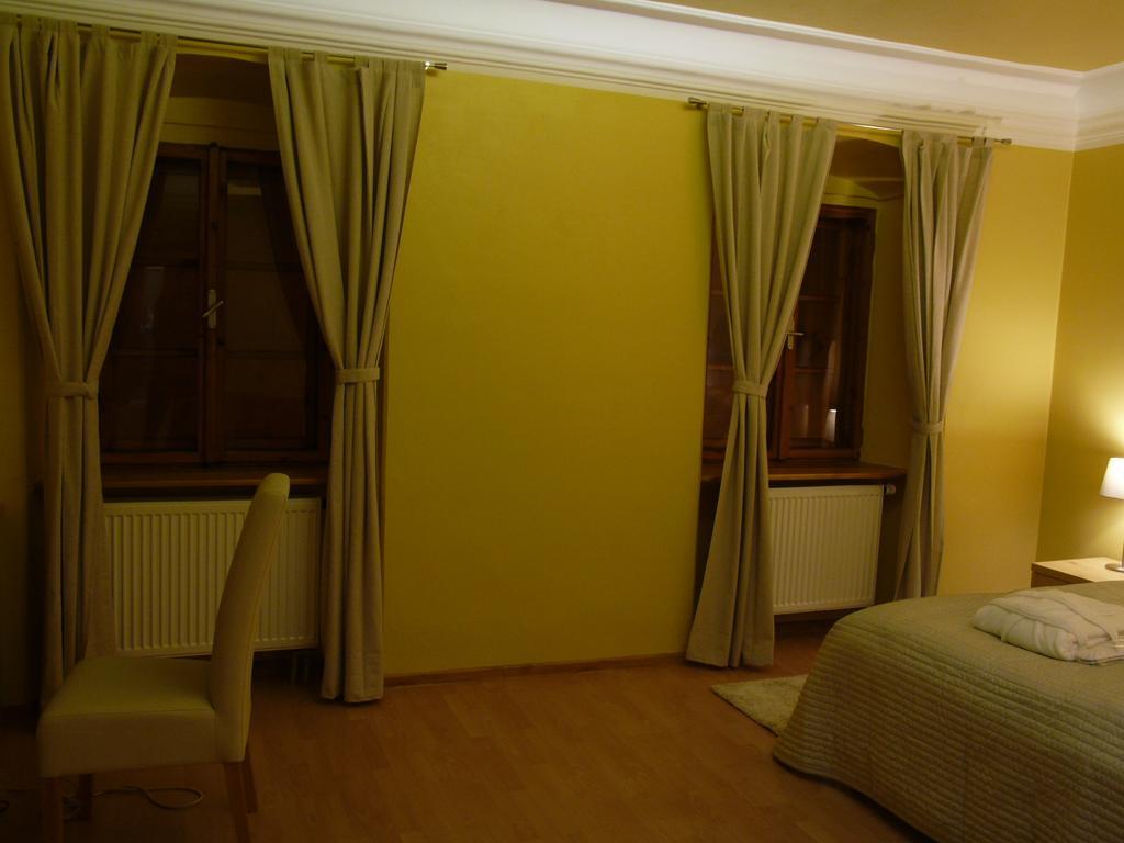 Apartments And Suites Kremnica Buitenkant foto