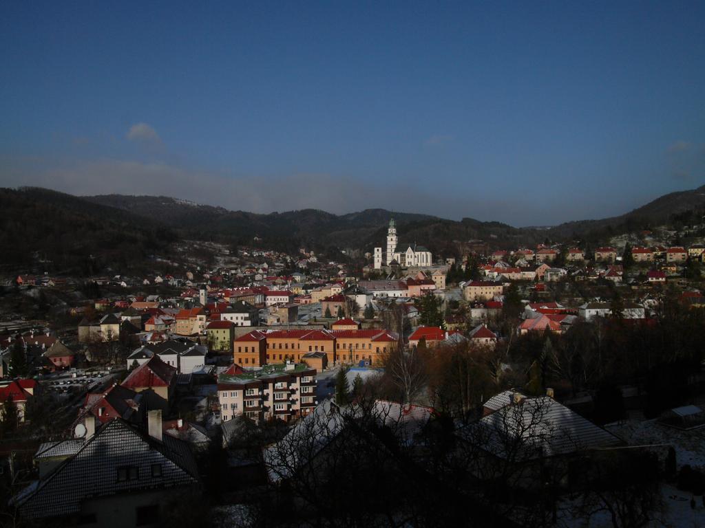 Apartments And Suites Kremnica Buitenkant foto